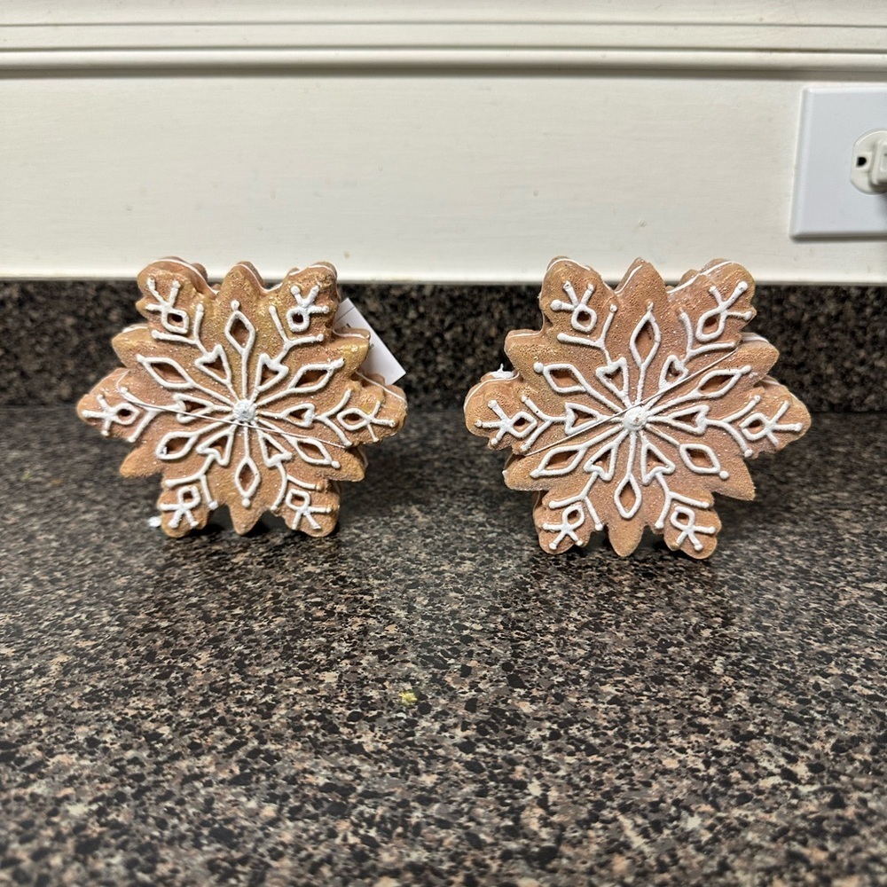 Gingerbread Cookie Snowflake Decor Set
